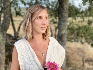 Head and shoulders shot of Alex House